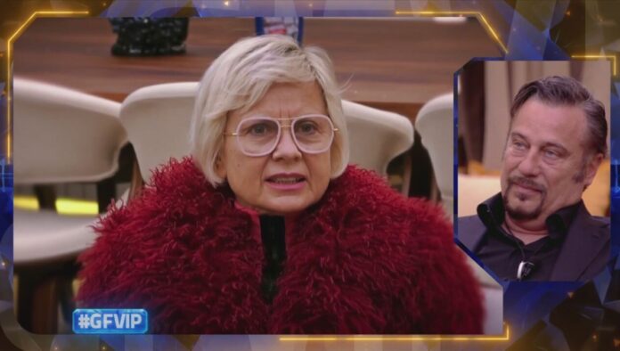 Grande Fratello Vip 2026, scoppia il “pillola gate” tra Dario Cassini e Antonella Elia | Video Mediaset Antonella Elia e Dario Cassini al GF VIP 2026