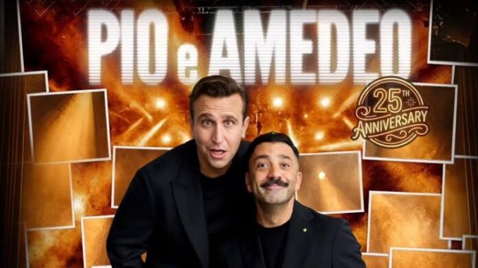 Pio e Amedeo ad Amici 25, nella prima puntata del Serale: i 25 anni | Video Witty Tv Pio e Amedeo