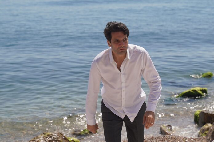 Segreti di famiglia Efe Segreti di famiglia Yargi