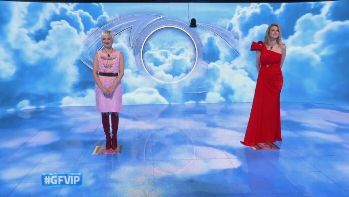 Grande Fratello Vip 2026, Antonella Elia e Adriana Volpe “amiche nemiche” | Video Mediaset Antonella Elia e Adriana Volpe al GF VIP 2026