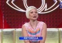 Grande Fratello Vip 2026, le fragilità di Antonella Elia: “vivo una solitudine allargata, un deserto a cui sono abituata fin da piccola” | Video Mediaset Antonella Elia al Grande Fratello Vip 2026
