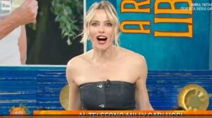 Milly Carlucci sorprende Francesca Fialdini in diretta: “Ti voglio tra i magnifici sette di Canzonissima”