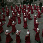 Disney+: i film e le serie tv più attese di Aprile 2026 handmaid's tale