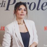 Serena Rossi con Sarah Toscano nel film Netflix “Non abbiam bisogno di parole”: “Anche io ho avuto una prof che mi ha cambiato la vita. Oggi essere poliedrici è un valore” Serena Rossi