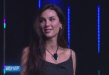 Grande Fratello Vip 2026, chi è uscito ieri sera martedì 14 aprile? | Video Mediaset Blu Barbara al Grande Fratello Vip 2026