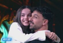 Grande Fratello Vip 2026, Raimondo Todaro riabbraccia la figlia Jasmine: “è la mia vita” | Video Mediaset Raimondo Todaro e la figlia al Grande Fratello Vip 2026