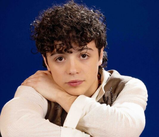Amici 25, intervista al vincitore Lorenzo Salvetti: “Ad Amici sono entrato con più maturità. Lorella mi ha consigliato sempre di divertirmi. Ora sogno Sanremo e un duetto con Cesare Cremonini ed Elisa” Lorenzo - Ha vinto Amici