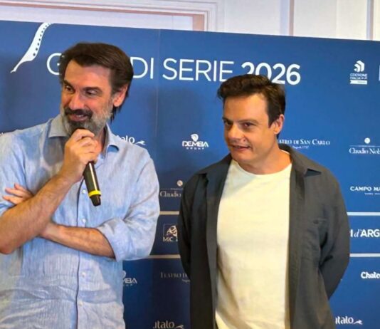 Nastri d’Argento Grandi Serie 2026, premiati Luisa Ranieri, Luca Argentero, Verdone, Lino Guanciale e Can Yaman: tutti i vincitori gifuni e musella per portobello