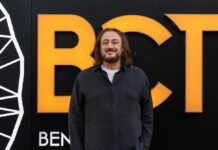 Alessandro Betti al BCT Festival: dal retroscena sull’imitazione di Matteo Salvini ai nuovi personaggi per GialappaShow Alessandro Betti