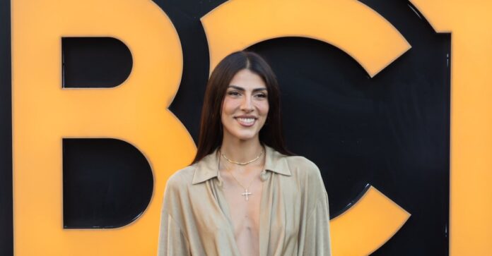 Giulia Salemi foto antonio guastafierro