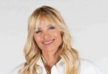 ‘Formidabile’ con Elenoire Casalegno ripercorre la storia di Rai2: quando in tv formidabile elenoire casalegno
