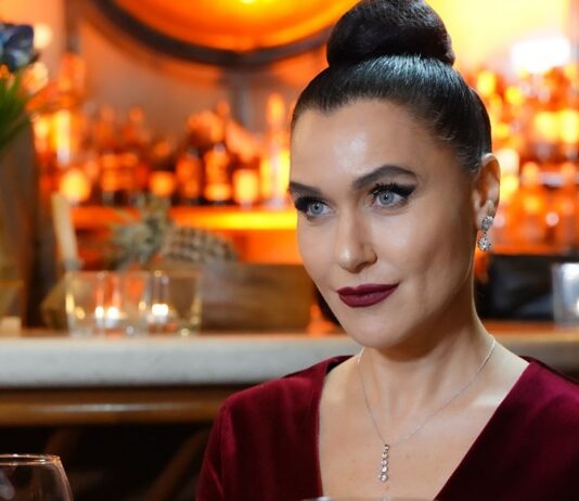 Forbidden fruit 4, replica puntata 22 settembre in streaming | Video Mediaset Forbidden fruit