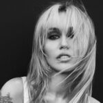 Miley Cyrus diventa “Miley” e annuncia il nuovo album Bass Persuades: tracklist, singolo e concerti Miley Cyrus