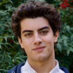 “Il mio nome è Carlo”, intervista a Samuele Carrino: “Da Carlo Acutis la lezione che i social possono essere usati per fare del bene. Ora sogno un film d’azione” Samuele Carrino - Carlo Acutis