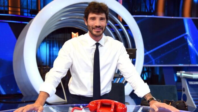 affari-tuoi-stefano-de-martino Affari Tuoi