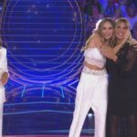 Grande Fratello 2026, Ilary Blasi di bianco vestita dà il via alla nuova edizione | Video Mediaset Grande Fratello Vip 2026
