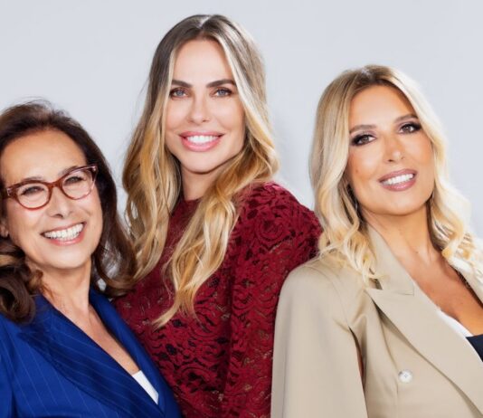 Grande Fratello Vip 2026, stasera su Canale 5: anticipazioni diretta di sabato 19 maggio. Nomination, eliminati e sondaggi Grande Fratello Vip 2026