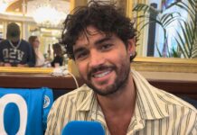Erasmo Genzini sarà Diego Maradona in ‘Numero 10’: “Canterò anche. Poi mi vedrete in vesti diverse ne ‘La Promessa di Patrizio’, ‘Troppo amore’, ‘Roberta Valente 2’ mentre non credo in Mina Settembre | Intervista intervista erasmo genzini
