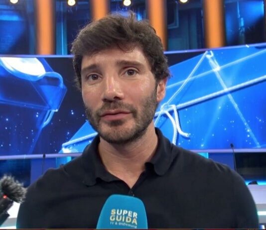 Sanremo 2027, Stefano De Martino guarda al suo primo Festival: “La serata performance è quella che mi diverte di più” – Intervista sanremo 2027