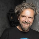 Antonio Ornano: “Il teatro è la mia dimensione ideale. Se non siamo liberi di sbagliare, non siamo liberi di creare” – Intervista antonio ornano