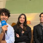 Massimiliano Caiazzo, Mariasole Pollio e Nicola Prosatore raccontano Je so’ Pazzo: “In Dorina Pino si sentiva Giuseppe. La paura di non essere all’altezza? La nostra compagna di viaggio” | Intervista intervista caiazzo pollio prosatore per je so pazzo
