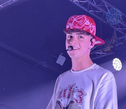 Luk3 conquista i Magazzini Generali: sold out, ballerini strepitosi e canzoni che entrano in testa LUK3