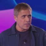 Grande Fratello Vip 2026, chi è uscito ieri sera venerdì 16 ottobre? | Video Mediaset Moreno Morello al Grande Fratello Vip 2026