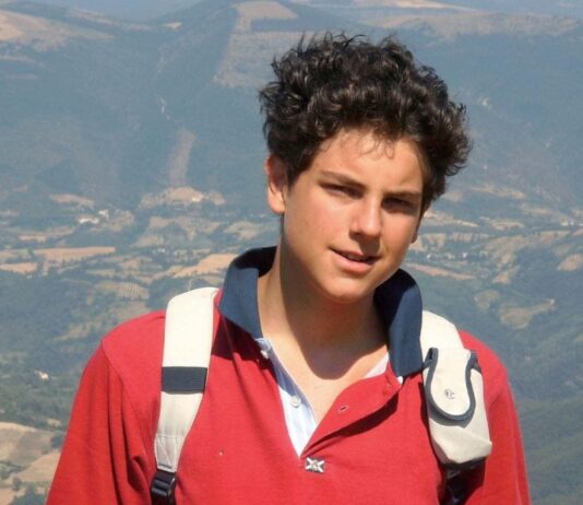 Santa Messa in memoria di San Carlo Acutis in diretta su Canale 5: quando in tv San Carlo Acutis
