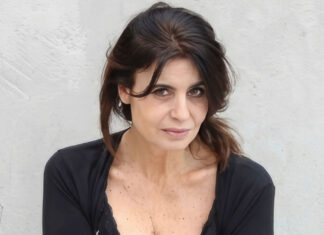Un posto al sole, anticipazioni dal 19 al 23 ottobre: Monica affronta Maurizio, una scelta rischiosa? Un posto al sole